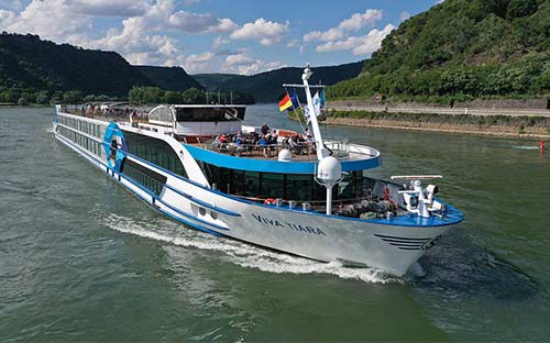 river cruises for singles
