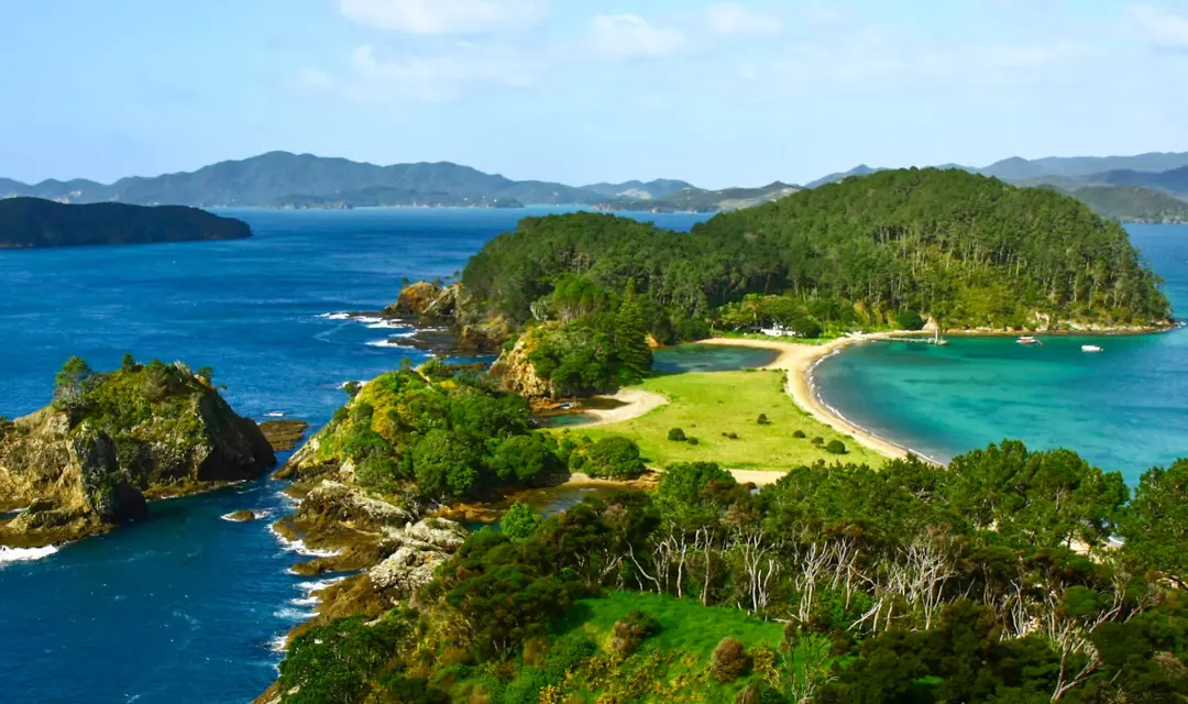 Breathtaking New Zealand with Cook Islands