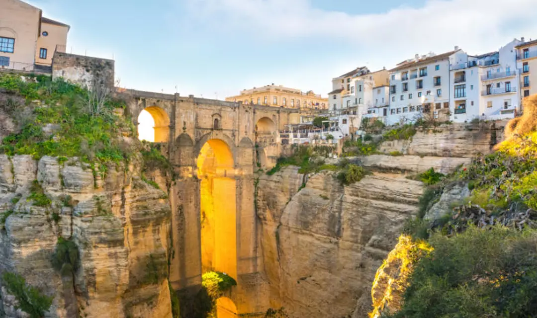A dramatic clifftop view in Ronda, Spain